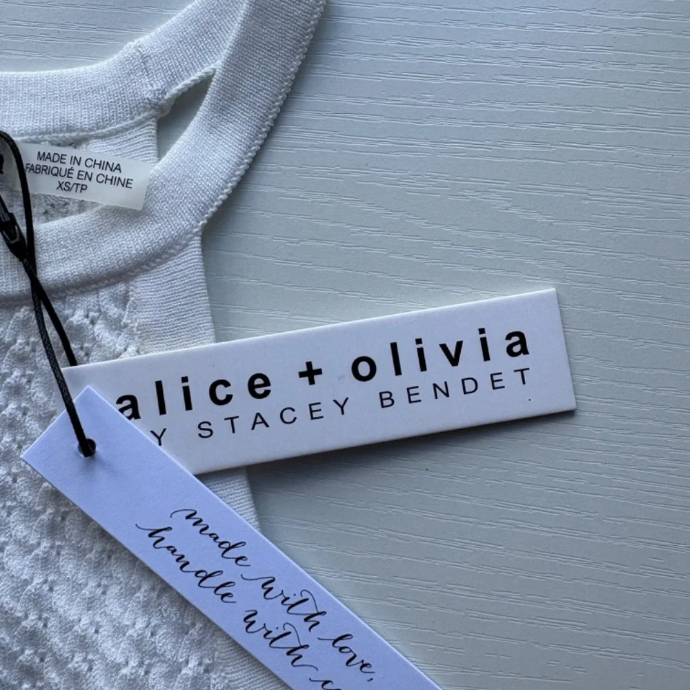 NWT Alice + Olivia halter neck tank top, XS - Picture 4 of 5
